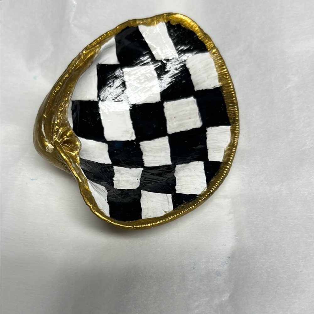 Handcrafted  Royal Check Trinket Shell Dish - Picture 3 of 9